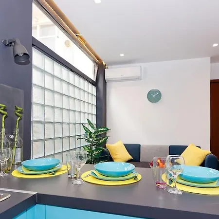 Apartment 2 Bedroom Design In Center